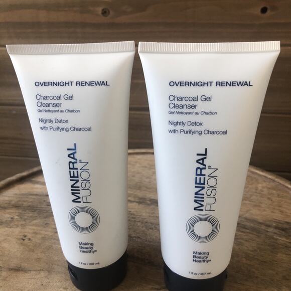 (2) Mineral Fusion Overnight Renewal Charcoal Gel Moisturize Cleanser 7 ozvb - Picture 2 of 6
